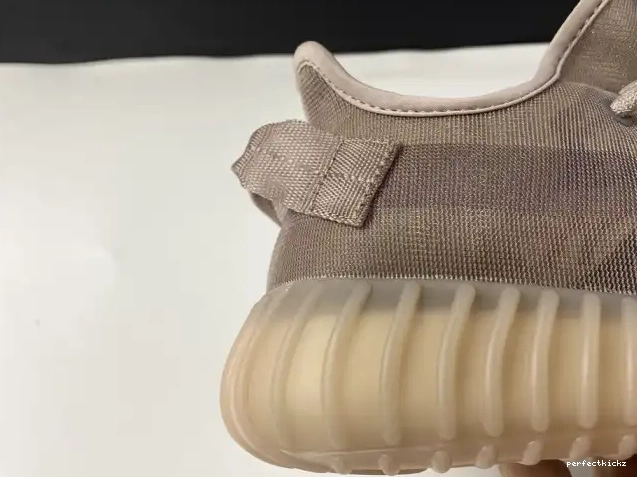 Boost 350 V2 Mono GW2871 Adidas Yeezy Mist 0624